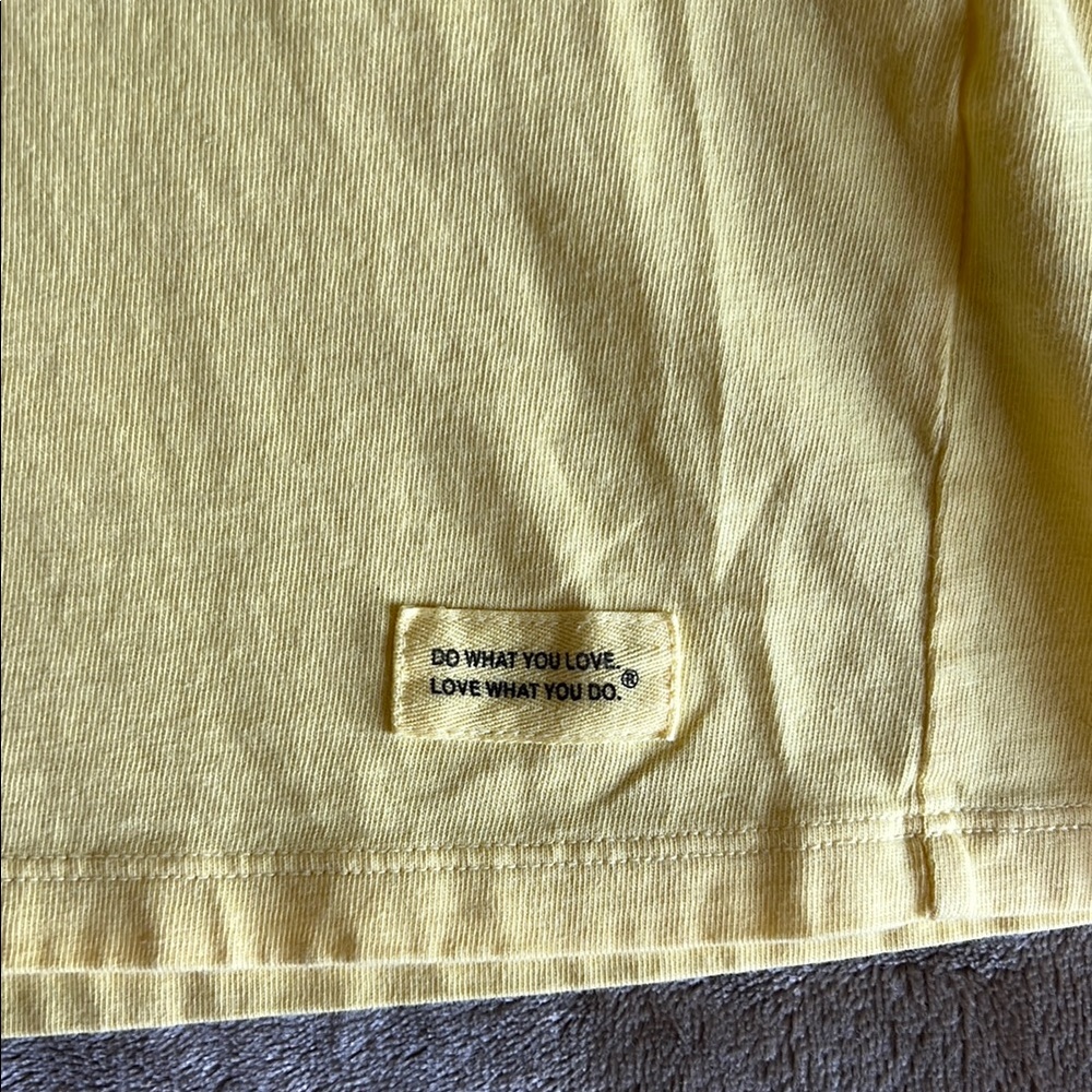 Life Is Good Soft Yellow Tee Horse Logo - Picture 4 of 8